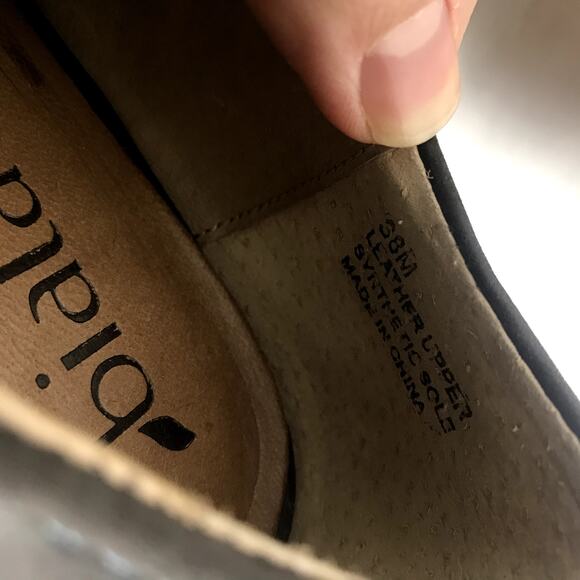 Biala Women's 38M Dark Gray Leather Lace Up Block Heeled Shoes with Pleat - Picture 9 of 10